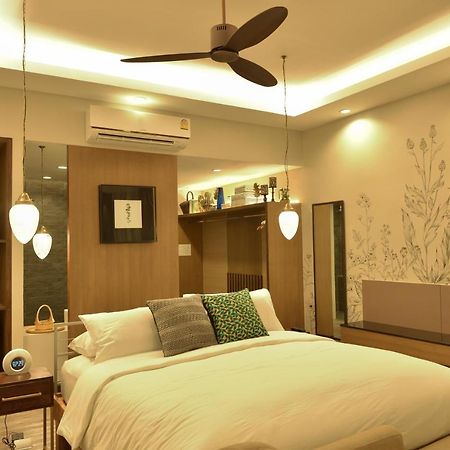 Tungtong Beach Villas Thap Sakae Exterior foto