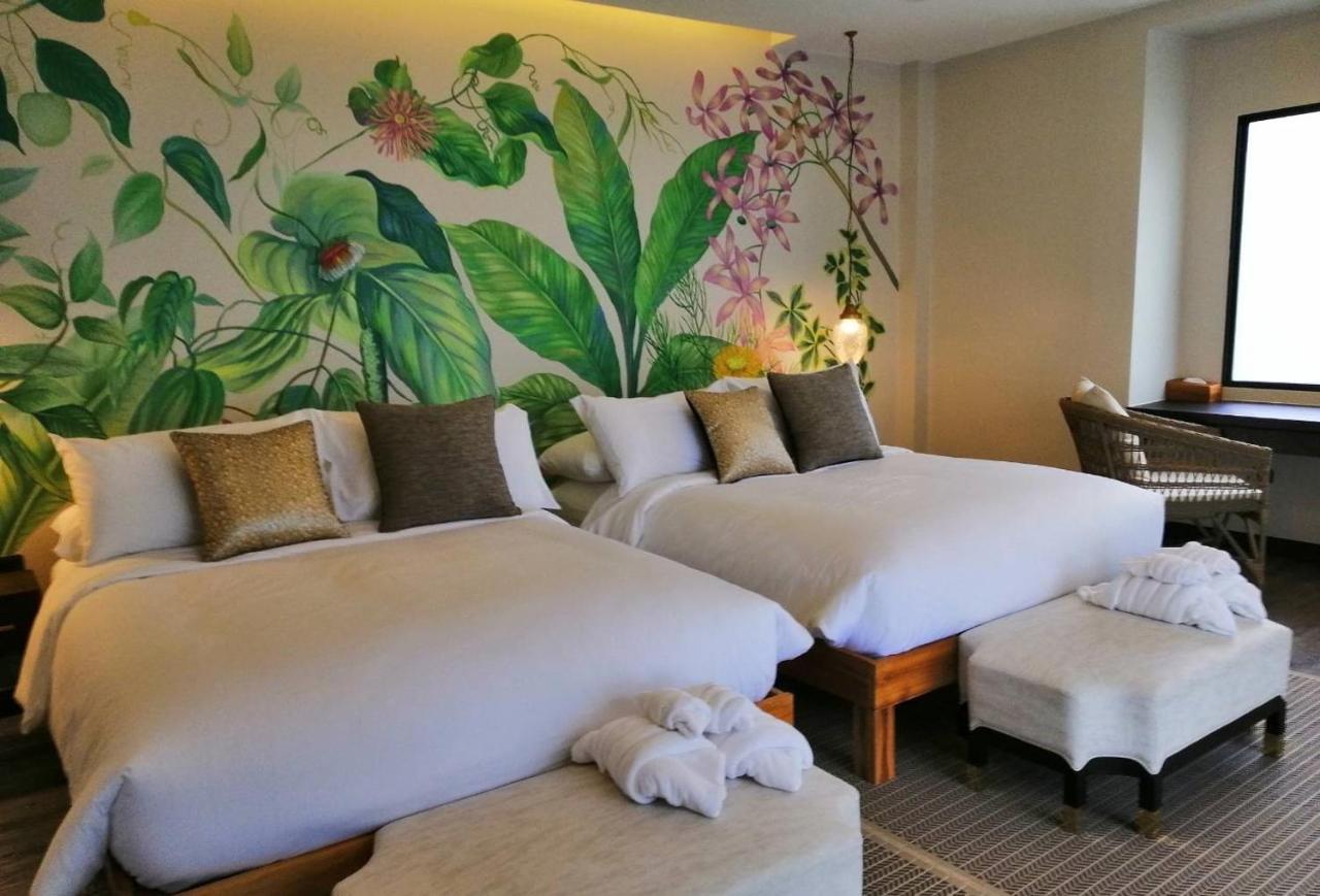 Tungtong Beach Villas Thap Sakae Exterior foto