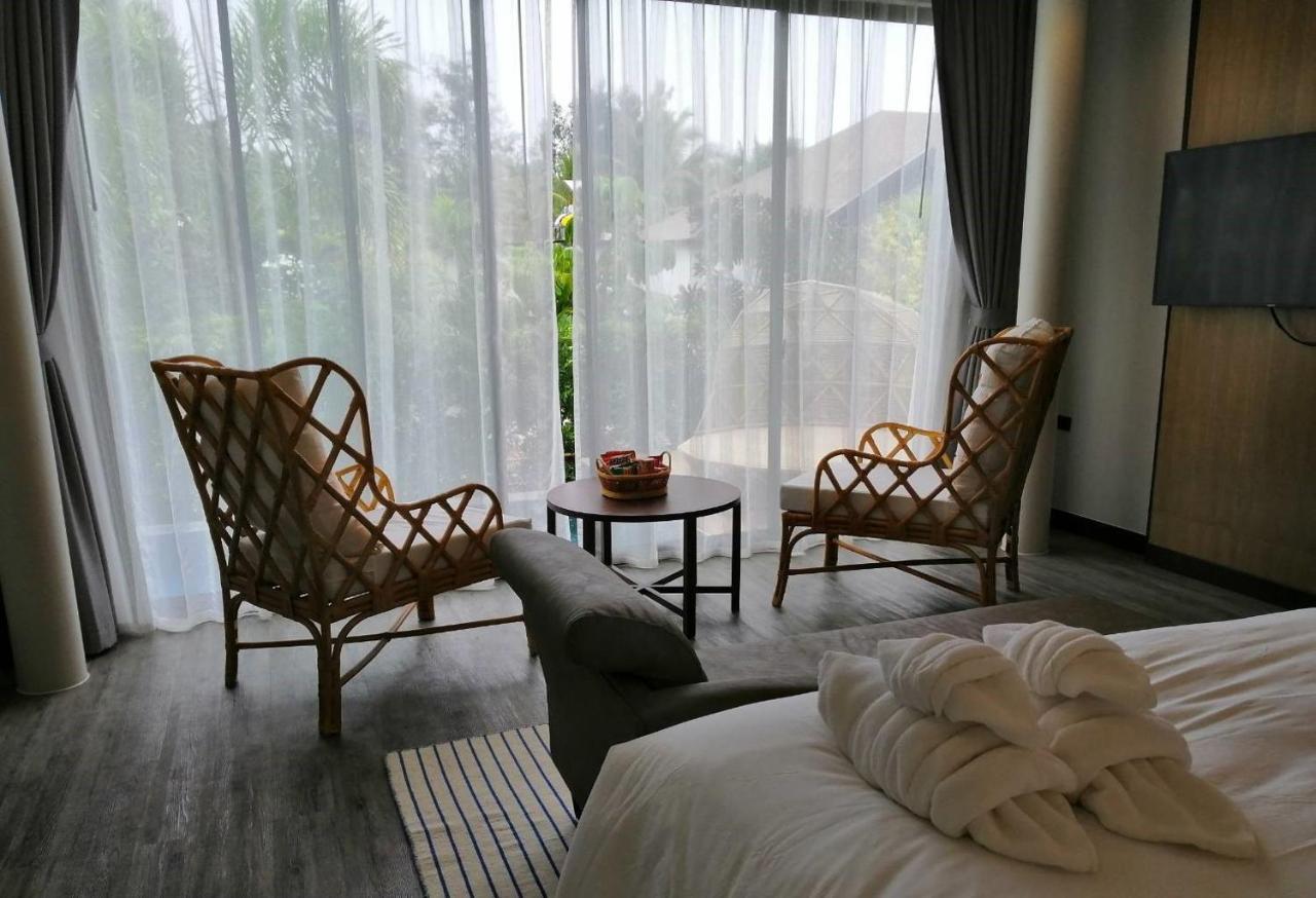 Tungtong Beach Villas Thap Sakae Exterior foto